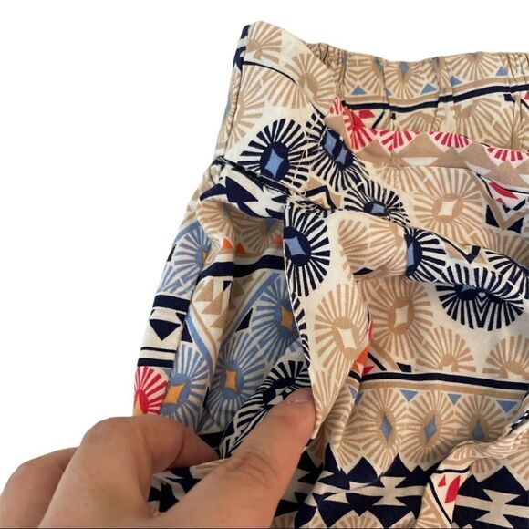 ❤️ OLD NAVY Multi-Print Shorts Size XL ❤️ - Picture 3 of 7